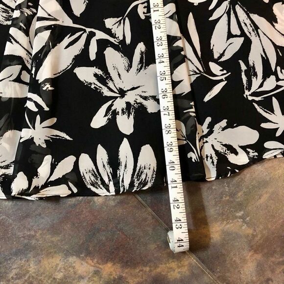 White House Black Market Women’s Floral Halter Tie Neck Sundress Size 4 - Picture 11 of 14